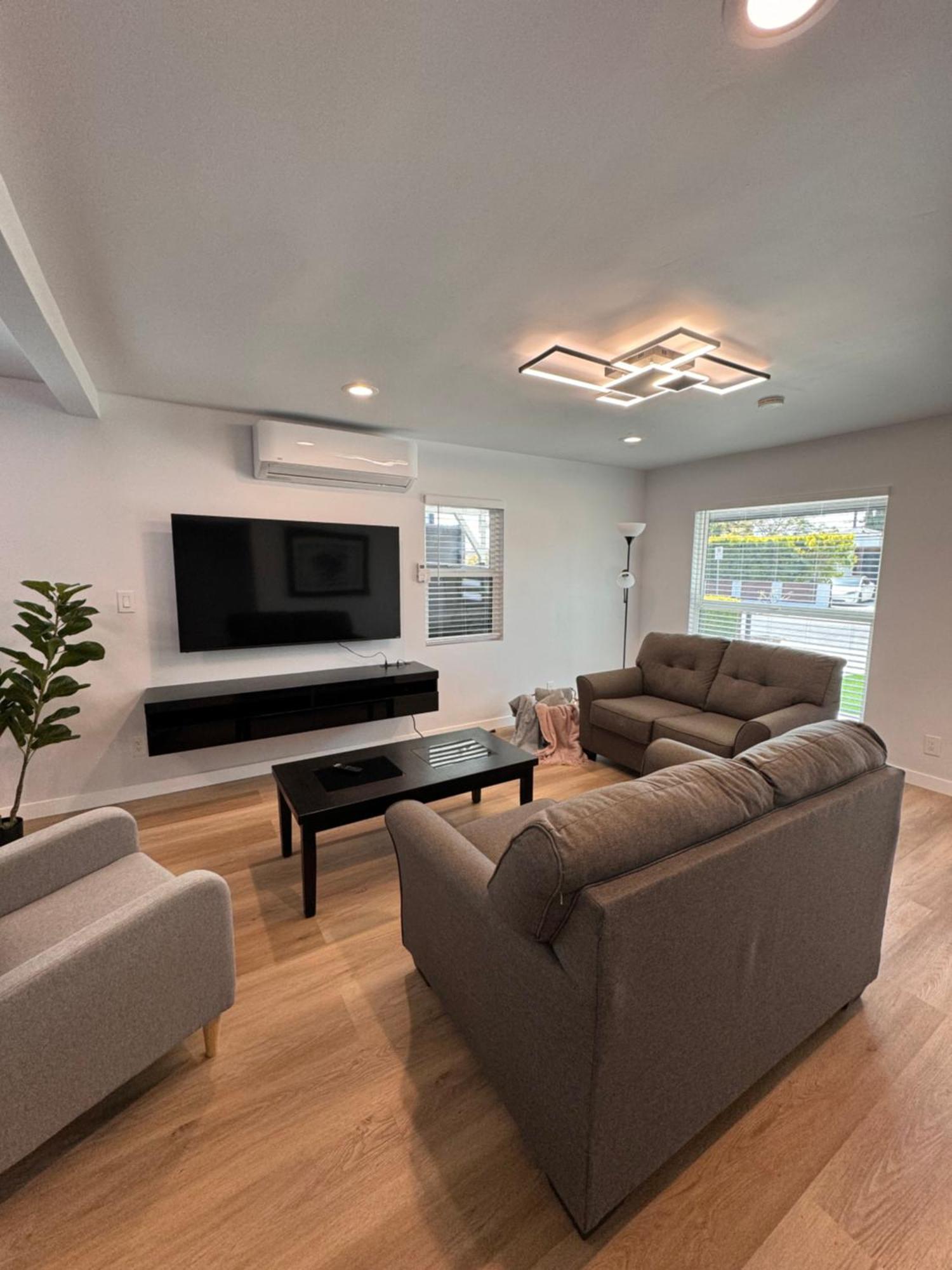 ロサンゼルス Modern 2Br Stylish & Cozy Unit Bed & Breakfast エクステリア 写真