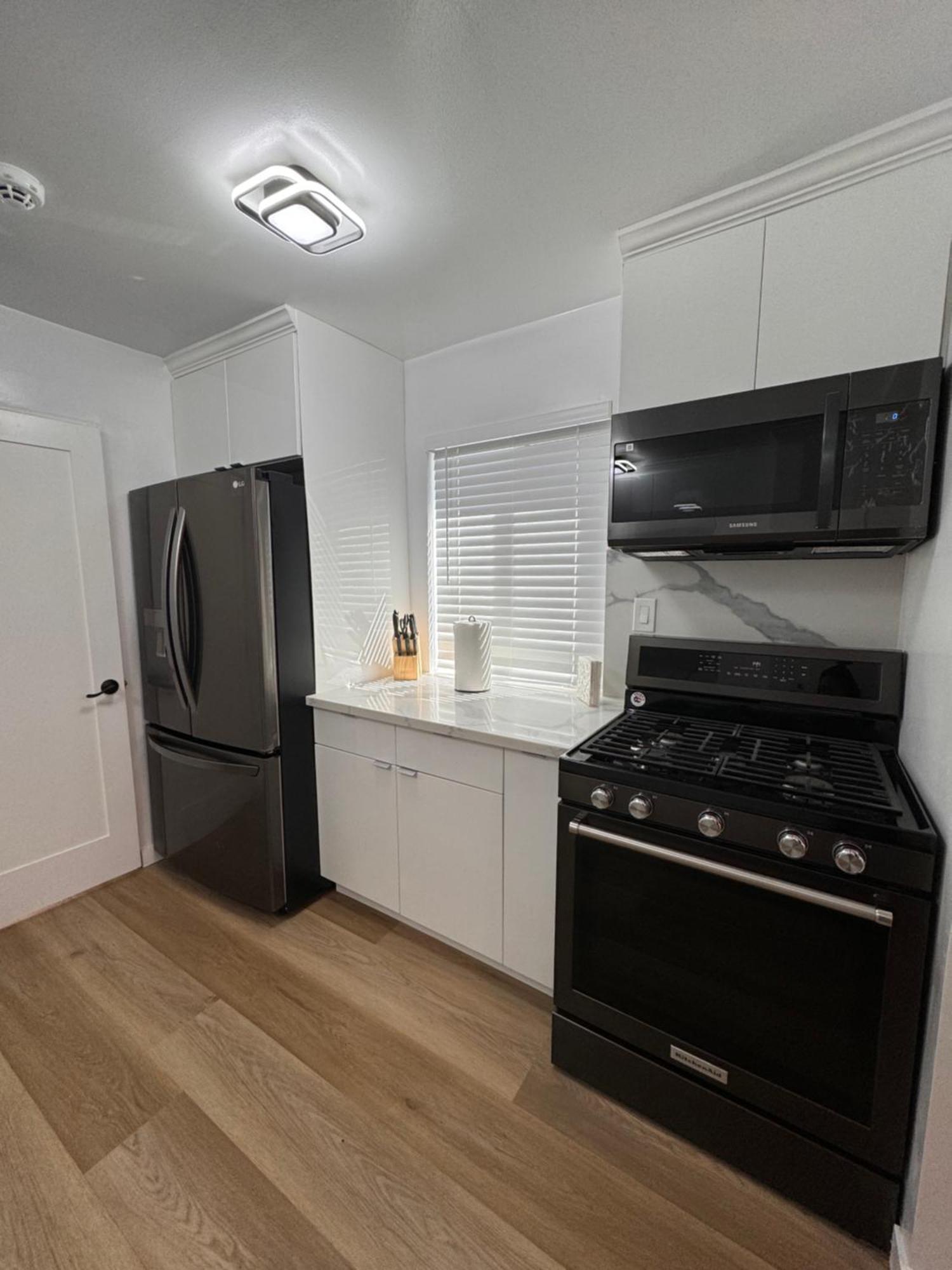 ロサンゼルス Modern 2Br Stylish & Cozy Unit Bed & Breakfast エクステリア 写真